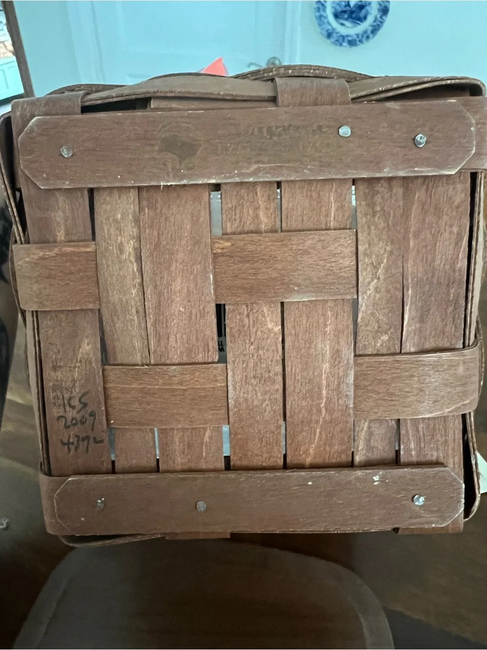 Longaberger Tall Tissue Basket in Dark Stain with Double Leaf Tie-On, 2009